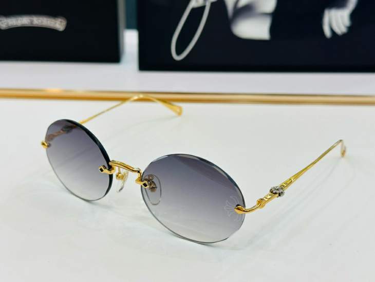 Picture of Chrome Hearts Sunglasses _SKUfw58027962fw